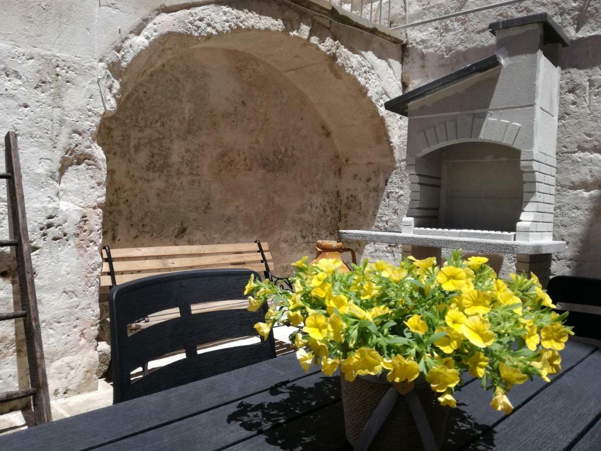 Sassi Sotto Le Stelle Vila Matera Exterior foto